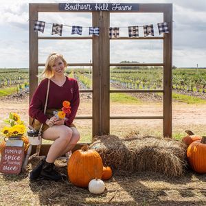 Meet your Posher, Ashley